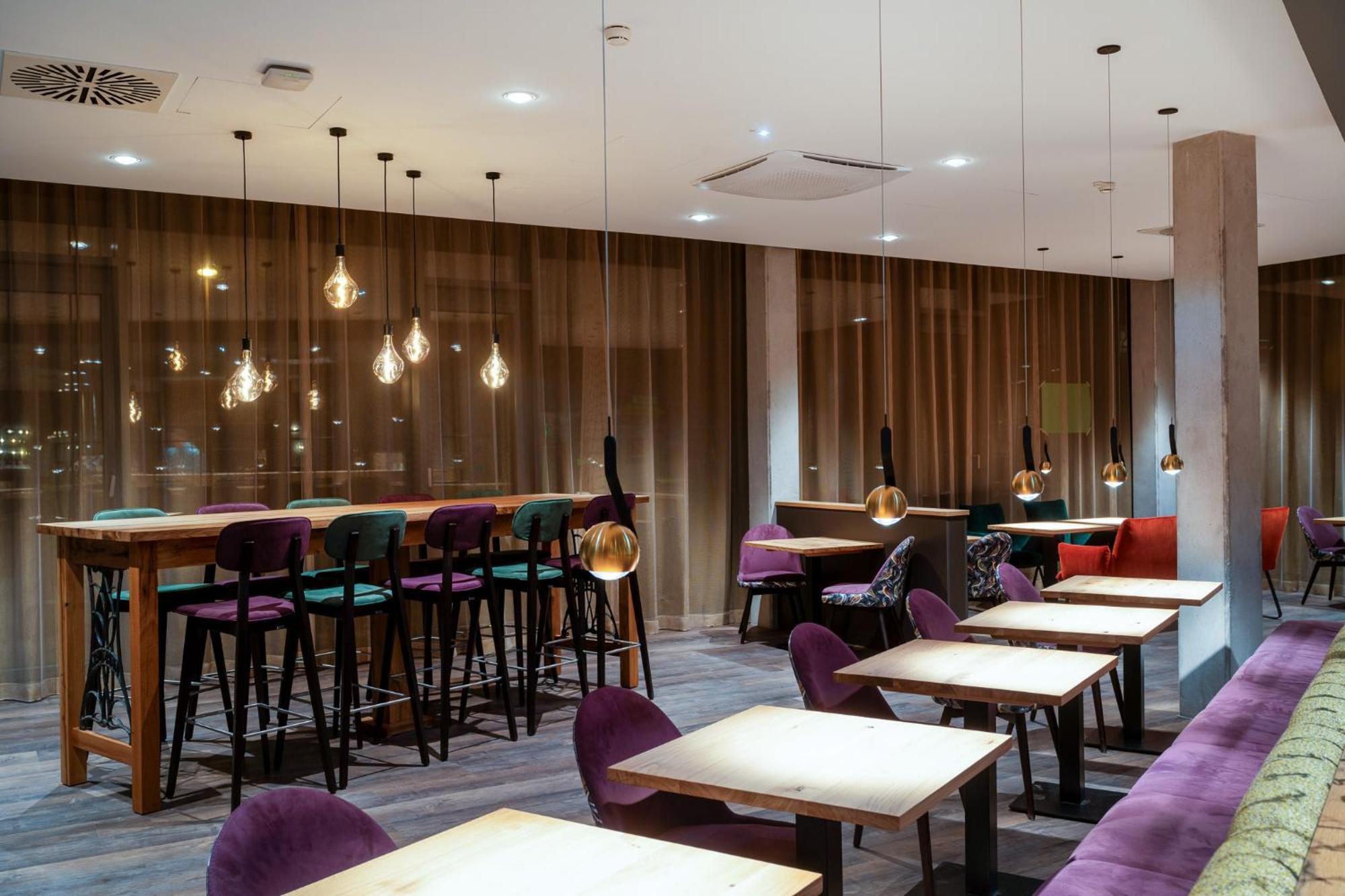 Mightytwice Hotel Achern Bagian luar foto
