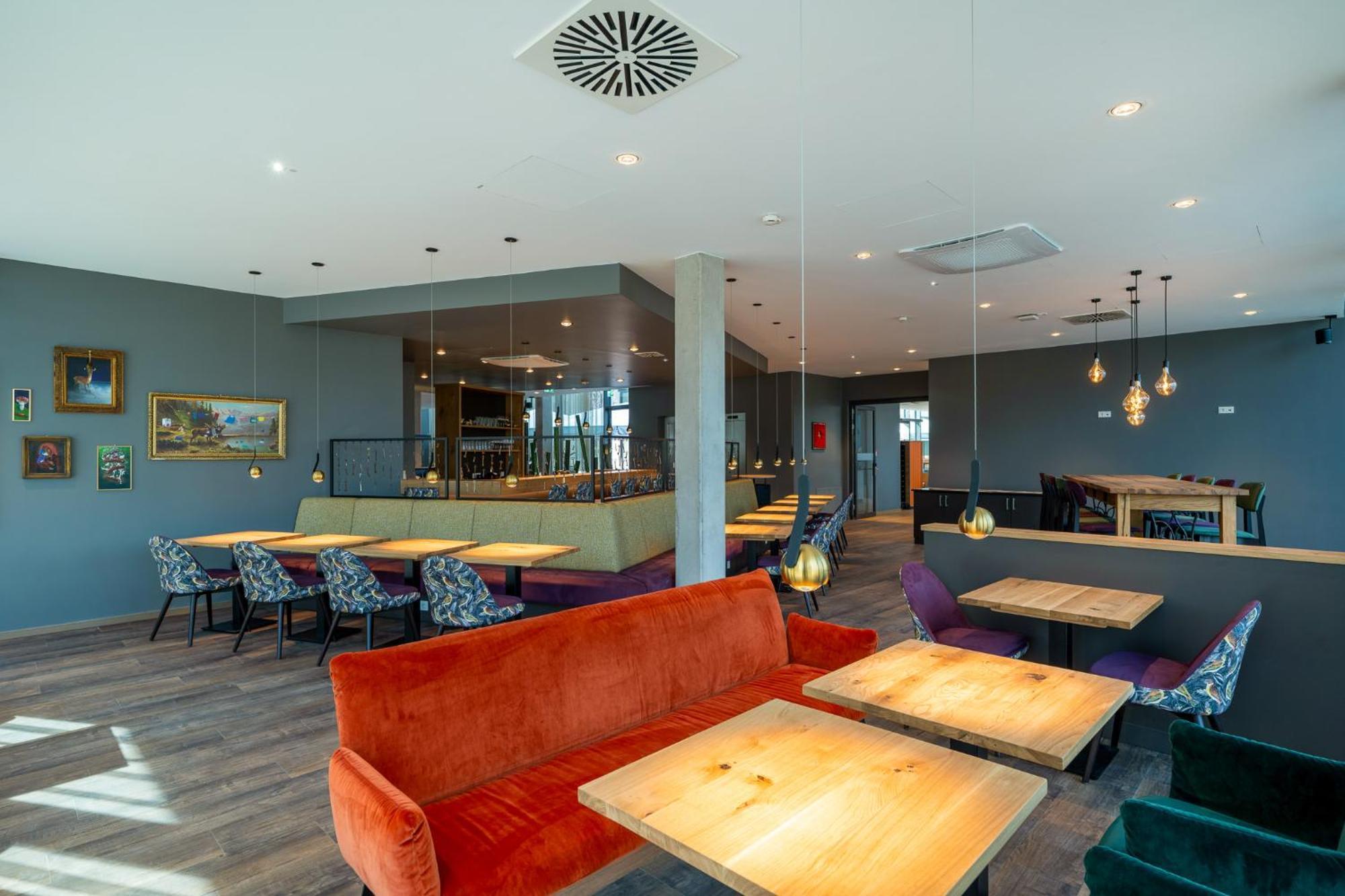 Mightytwice Hotel Achern Bagian luar foto