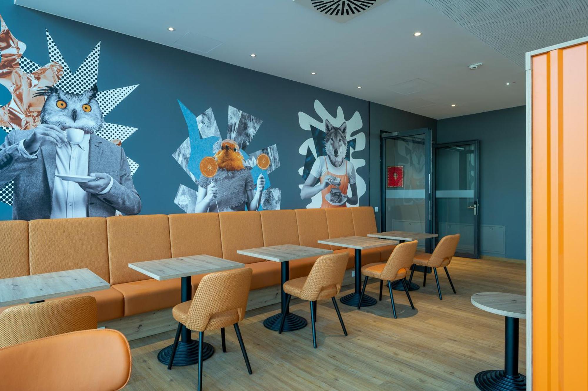 Mightytwice Hotel Achern Bagian luar foto