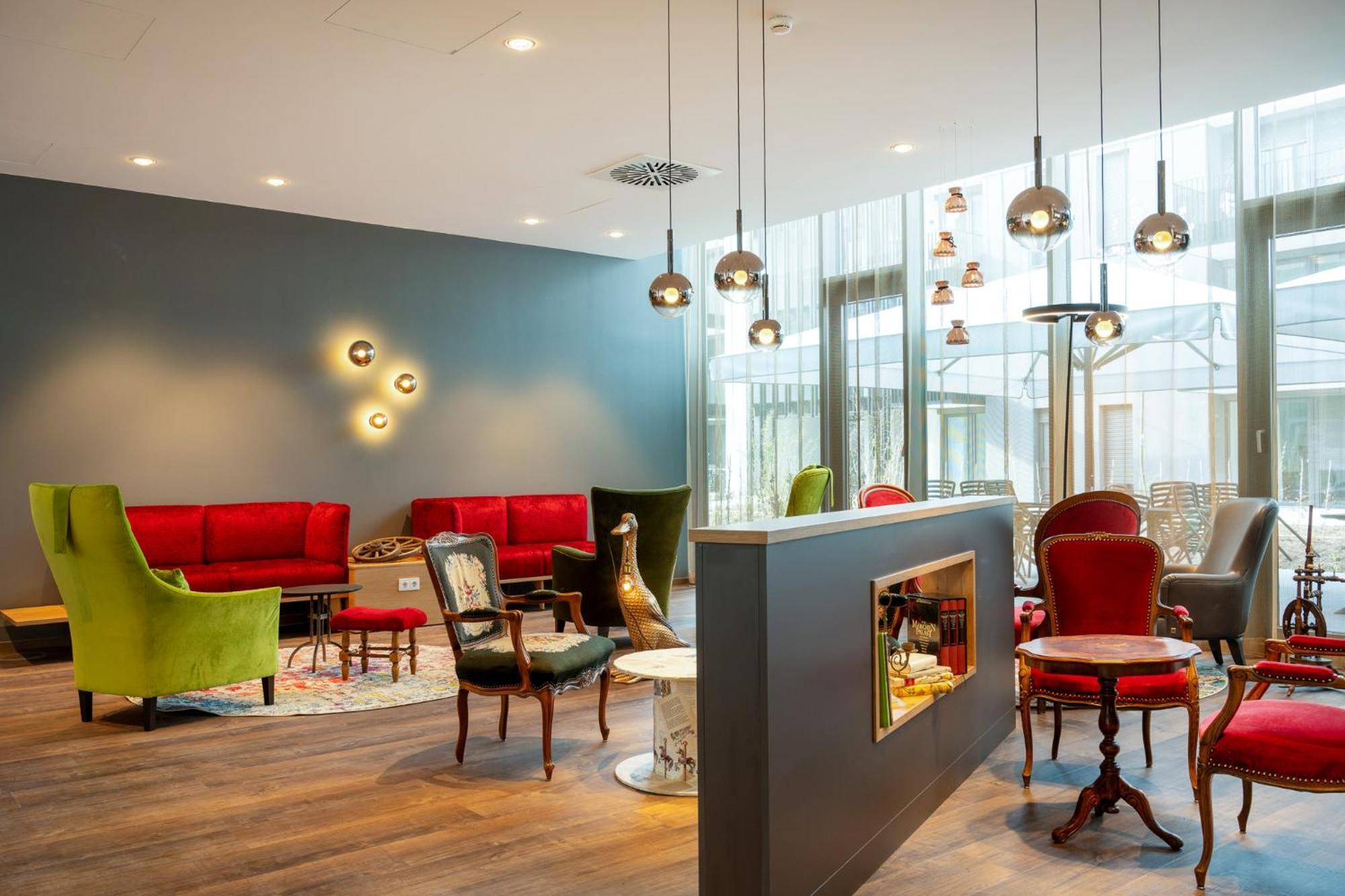 Mightytwice Hotel Achern Bagian luar foto